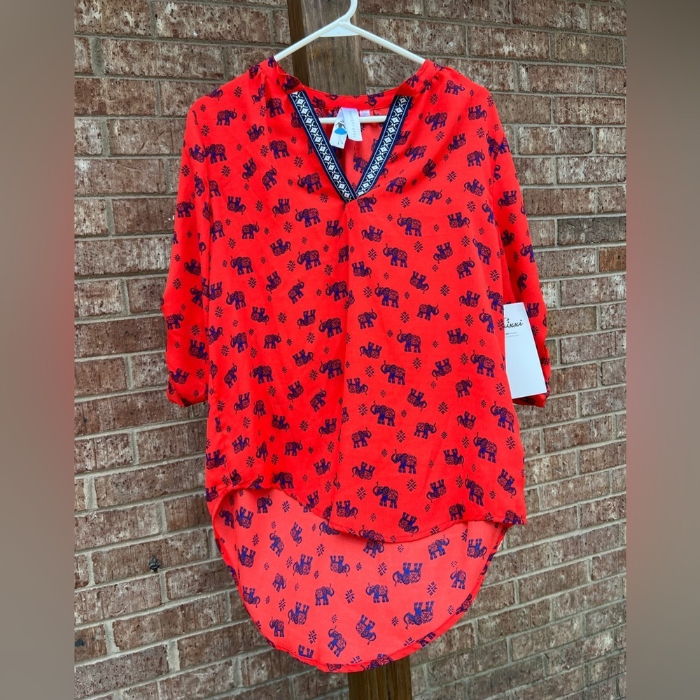 Blouse‎ by Trixxi